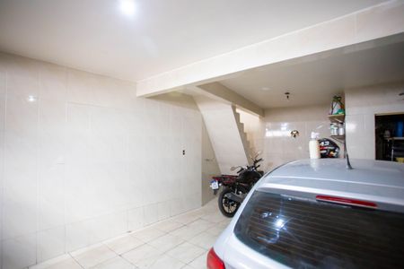 Casa à venda com 200m², 2 quartos e 3 vagasGaragem