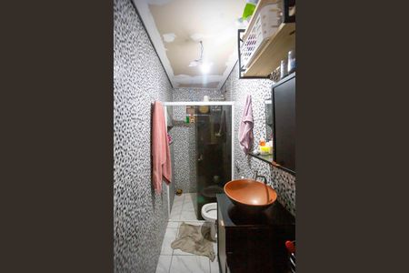 Casa à venda com 200m², 2 quartos e 3 vagasBanheiro 1