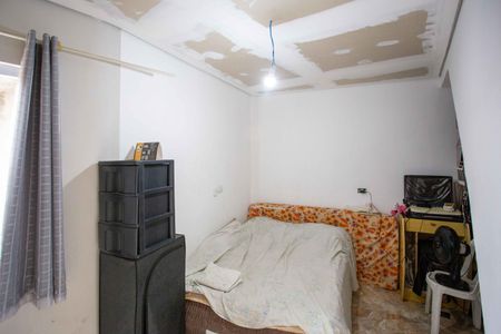 Casa à venda com 200m², 2 quartos e 3 vagasQuarto 2