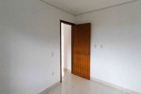 Apartamento para alugar com 42m², 2 quartos e 1 vagaQuarto