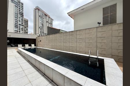 Apartamento à venda com 44m², 1 quarto e sem vagaPiscina 