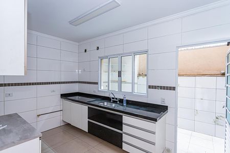 Casa para alugar com 88m², 2 quartos e 1 vaga Casa para alugar com 88m², 2 quartos e 1 vagaCozinha
