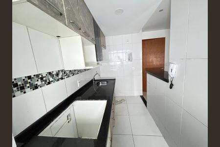 Apartamento para alugar com 52m², 2 quartos e 1 vagaCozinha