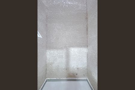 Área externa de kitnet/studio para alugar com 1 quarto, 28m² em Vila Esperança, São Paulo