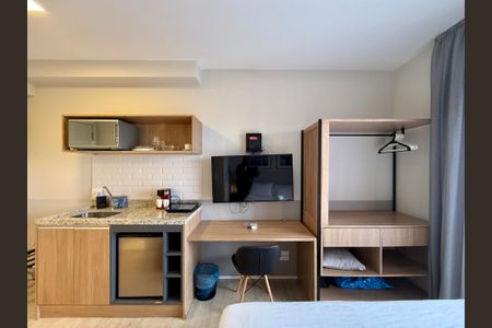 Studio para alugar com 22m², 0 quarto e sem vaga Studio para alugar com 22m², 0 quarto e sem vagaQuarto