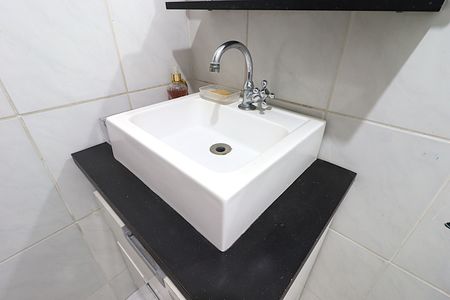 Apartamento para alugar com 67m², 3 quartos e 1 vagaBanheiro 