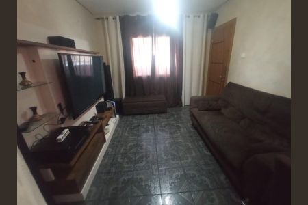 Foto 01 de casa à venda com 2 quartos, 60m² em Vila Fachini, São Paulo