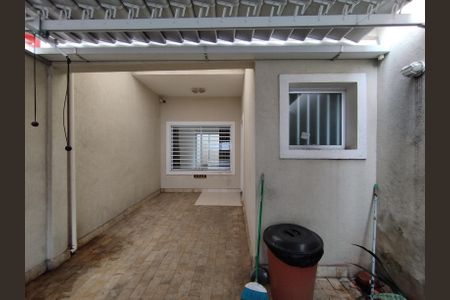 Garagem de casa à venda com 3 quartos, 92m² em Jardim Previdencia, São Paulo