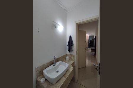 Casa à venda com 92m², 3 quartos e 2 vagasLavabo 