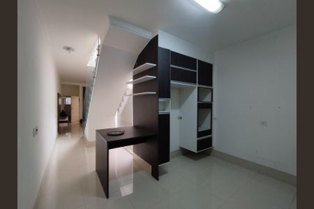 Casa à venda com 92m², 3 quartos e 2 vagasCozinha - Armários