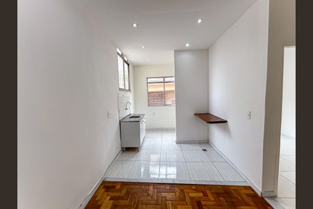 Sala de apartamento para alugar com 1 quarto, 40m² em Maria da Graça, Rio de Janeiro