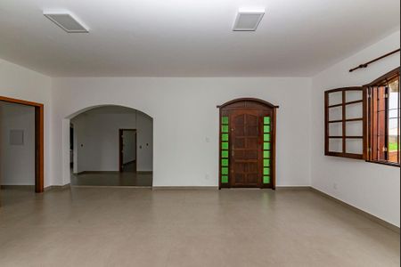 Casa para alugar com 525m², 5 quartos e 8 vagas Casa para alugar com 525m², 5 quartos e 8 vagasSala 1