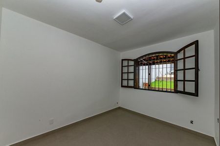 Casa para alugar com 525m², 5 quartos e 8 vagas Casa para alugar com 525m², 5 quartos e 8 vagasQuarto 4