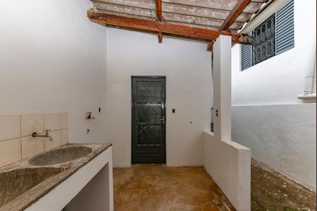 Casa para alugar com 525m², 5 quartos e 8 vagas Casa para alugar com 525m², 5 quartos e 8 vagasÁrea de Serviço