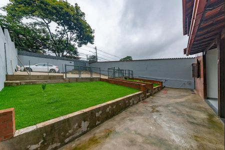 Casa para alugar com 525m², 5 quartos e 8 vagas Casa para alugar com 525m², 5 quartos e 8 vagasQuintal