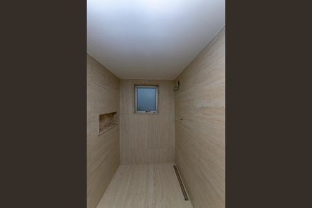 Casa para alugar com 525m², 5 quartos e 8 vagas Casa para alugar com 525m², 5 quartos e 8 vagasBanheiro da Suíte 2