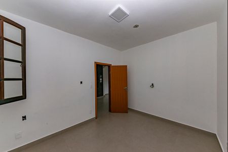 Casa para alugar com 525m², 5 quartos e 8 vagas Casa para alugar com 525m², 5 quartos e 8 vagasQuarto 4