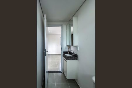 Banheiro de kitnet/studio para alugar com 1 quarto, 26m² em Belenzinho, São Paulo