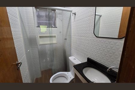 Banheiro de apartamento para alugar com 1 quarto, 35m² em Vila Antonina, São Paulo