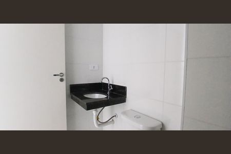 Banheiro de apartamento à venda com 1 quarto, 40m² em Vila Maria Alta, São Paulo