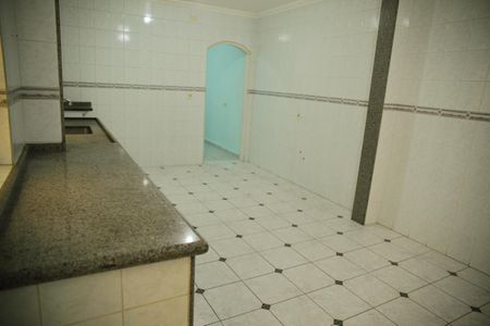 Casa à venda com 225m², 4 quartos e 2 vagasCozinha 