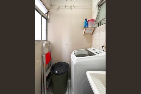 Apartamento à venda com 47m², 2 quartos e 1 vaga Apartamento à venda com 47m², 2 quartos e 1 vagaÁrea de Serviço