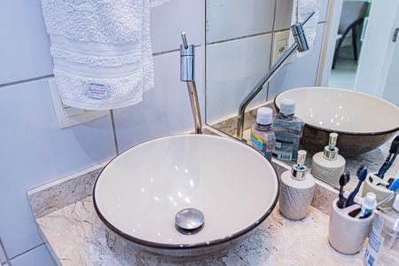 Apartamento para alugar com 62m², 2 quartos e 1 vaga Apartamento para alugar com 62m², 2 quartos e 1 vagaBanheiro