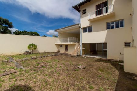 Casa para alugar com 449m², 4 quartos e 4 vagasÁREA EXTERNA FUNDOS