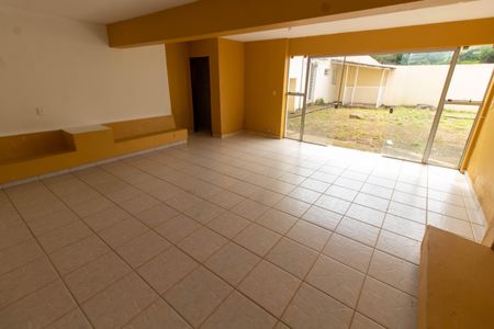 Casa para alugar com 449m², 4 quartos e 4 vagasSALÃO DE FESTAS
