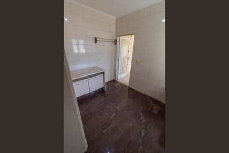 Casa para alugar com 449m², 4 quartos e 4 vagasÁREA DE SERVIÇO