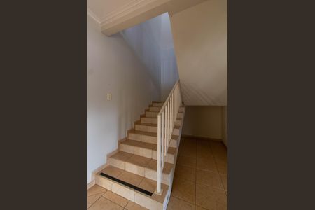 Casa para alugar com 449m², 4 quartos e 4 vagasESCADA ACESSO