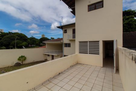 Casa para alugar com 449m², 4 quartos e 4 vagasÁREA EXTERNA  ÁREA DE SERVIÇO