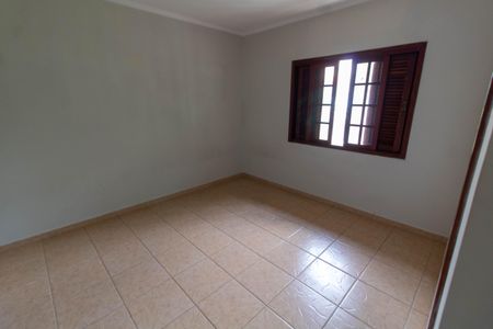 Casa para alugar com 449m², 4 quartos e 4 vagasSUITE 2
