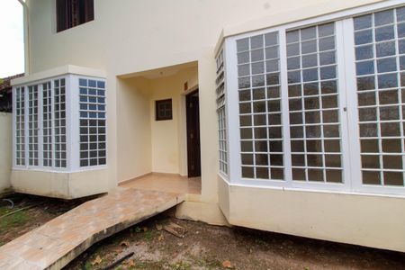 Casa para alugar com 449m², 4 quartos e 4 vagasÁREA EXTERNA FRENTE