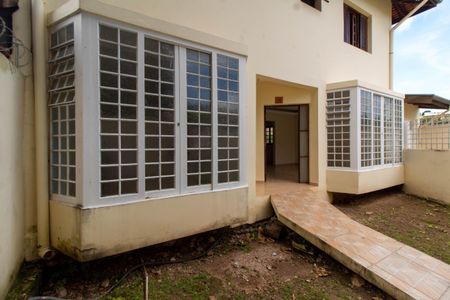 Casa para alugar com 449m², 4 quartos e 4 vagasÁREA EXTERNA FRENTE