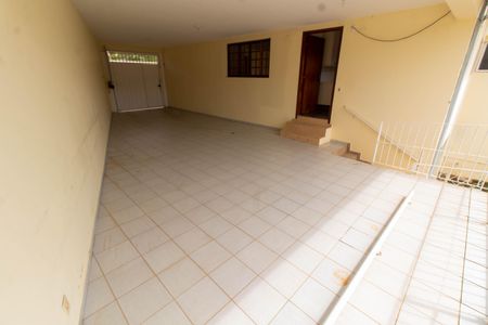 Casa para alugar com 449m², 4 quartos e 4 vagasGARAGEM