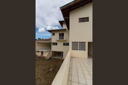 Casa para alugar com 449m², 4 quartos e 4 vagasÁREA EXTERNA  ÁREA DE SERVIÇO