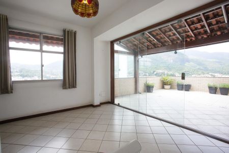 Apartamento à venda com 120m², 3 quartos e 2 vagasStudio  da Cobertura