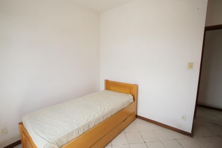 Apartamento à venda com 120m², 3 quartos e 2 vagasQuarto 2