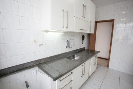 Apartamento à venda com 120m², 3 quartos e 2 vagasCozinha