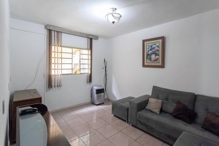 Casa à venda com 236m², 4 quartos e 2 vagasQuarto 3