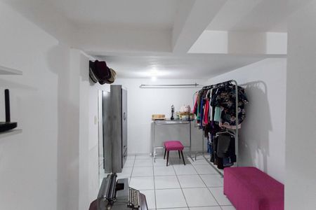 Casa à venda com 236m², 4 quartos e 2 vagasSuíte 