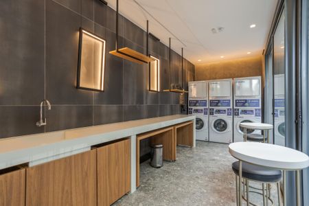 Studio para alugar com 30m², 1 quarto e sem vaga Studio para alugar com 30m², 1 quarto e sem vagaÁrea comum - Lavanderia