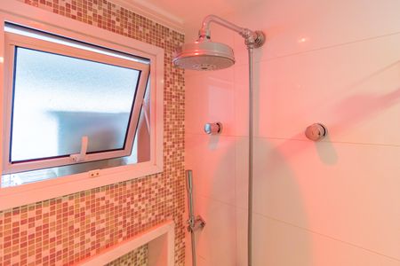 Apartamento à venda com 205m², 3 quartos e 4 vagasDetalhe Banheiro - Suíte 1