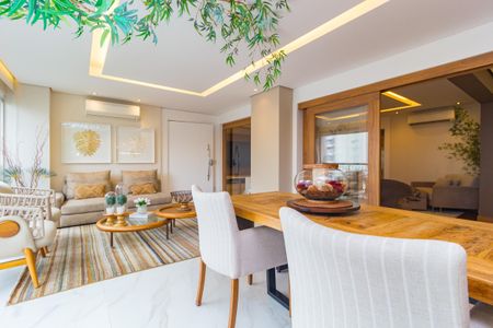 Apartamento à venda com 205m², 3 quartos e 4 vagasVaranda