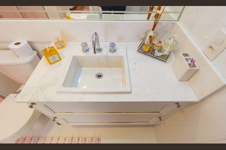 Apartamento à venda com 205m², 3 quartos e 4 vagasBanheiro - Suíte 1