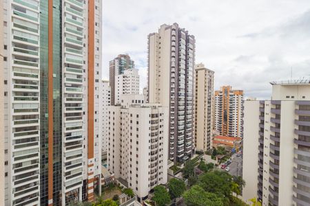 Apartamento à venda com 205m², 3 quartos e 4 vagasVista - Suíte 3