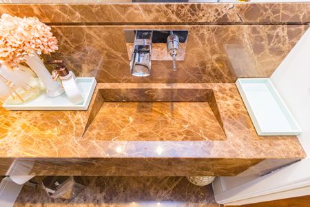 Apartamento à venda com 205m², 3 quartos e 4 vagasDetalhe - Lavabo