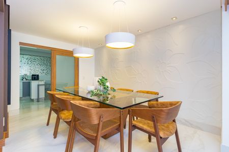 Apartamento à venda com 205m², 3 quartos e 4 vagasSala de Jantar