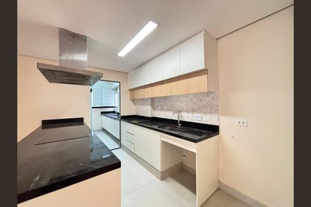 Apartamento à venda com 94m², 3 quartos e 2 vagasCozinha